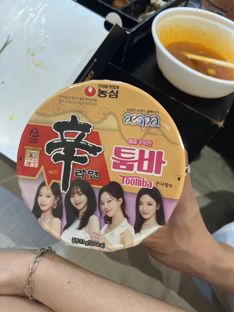 農心辛拉麵 Toomba 奶油風味杯麵