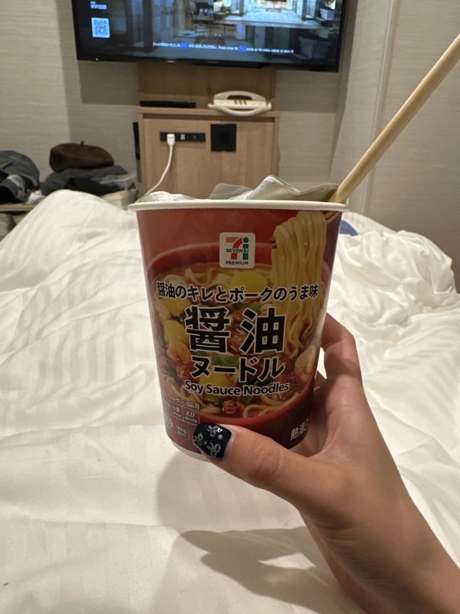 7-11 Premium 醬油風味杯麵
