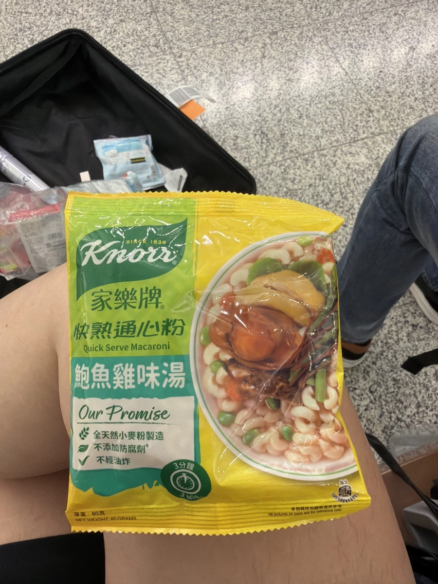 家樂牌快熟通心粉（鮑魚雞味湯）