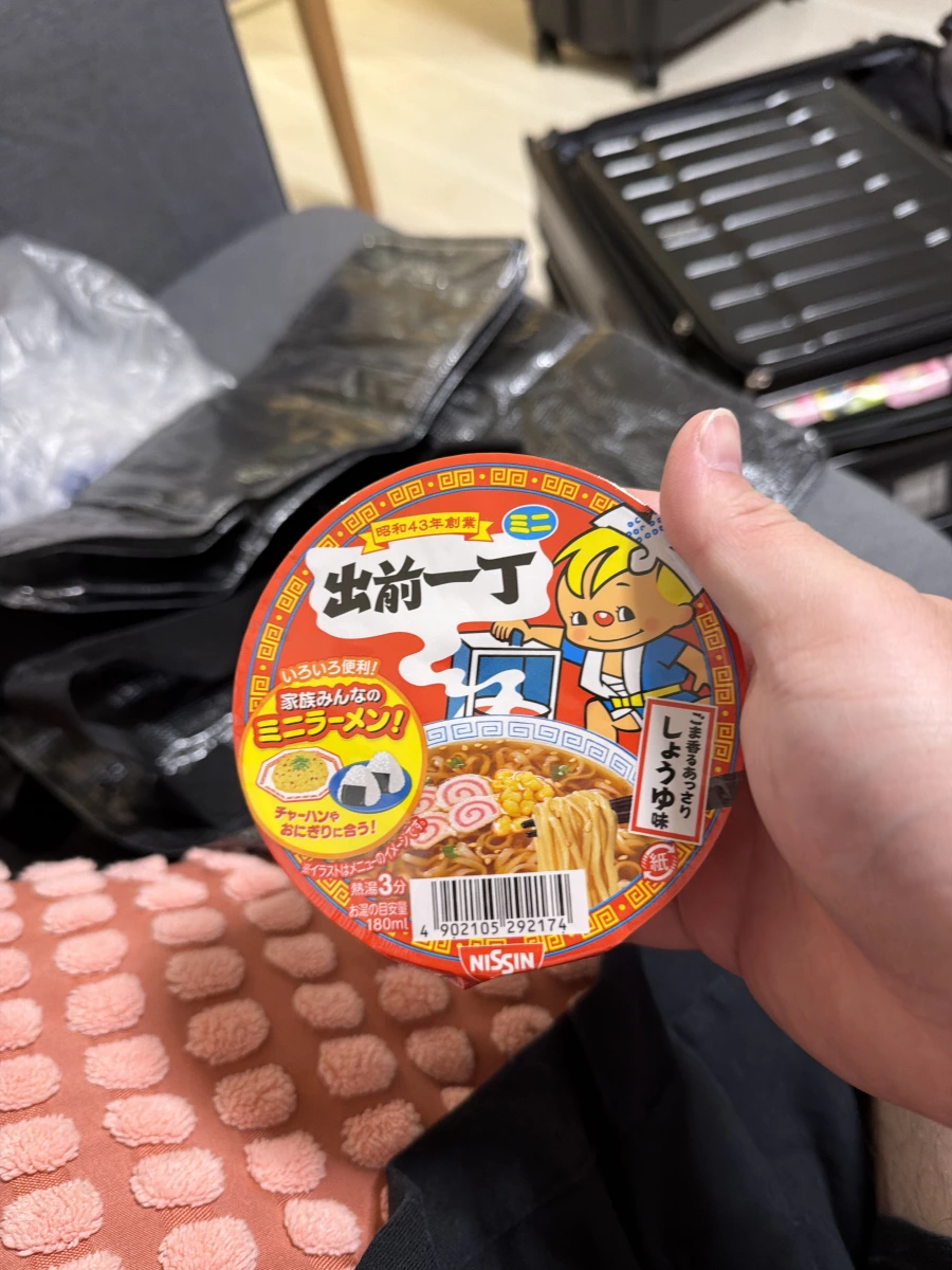 日清出前一丁迷你杯麵（醬油味）