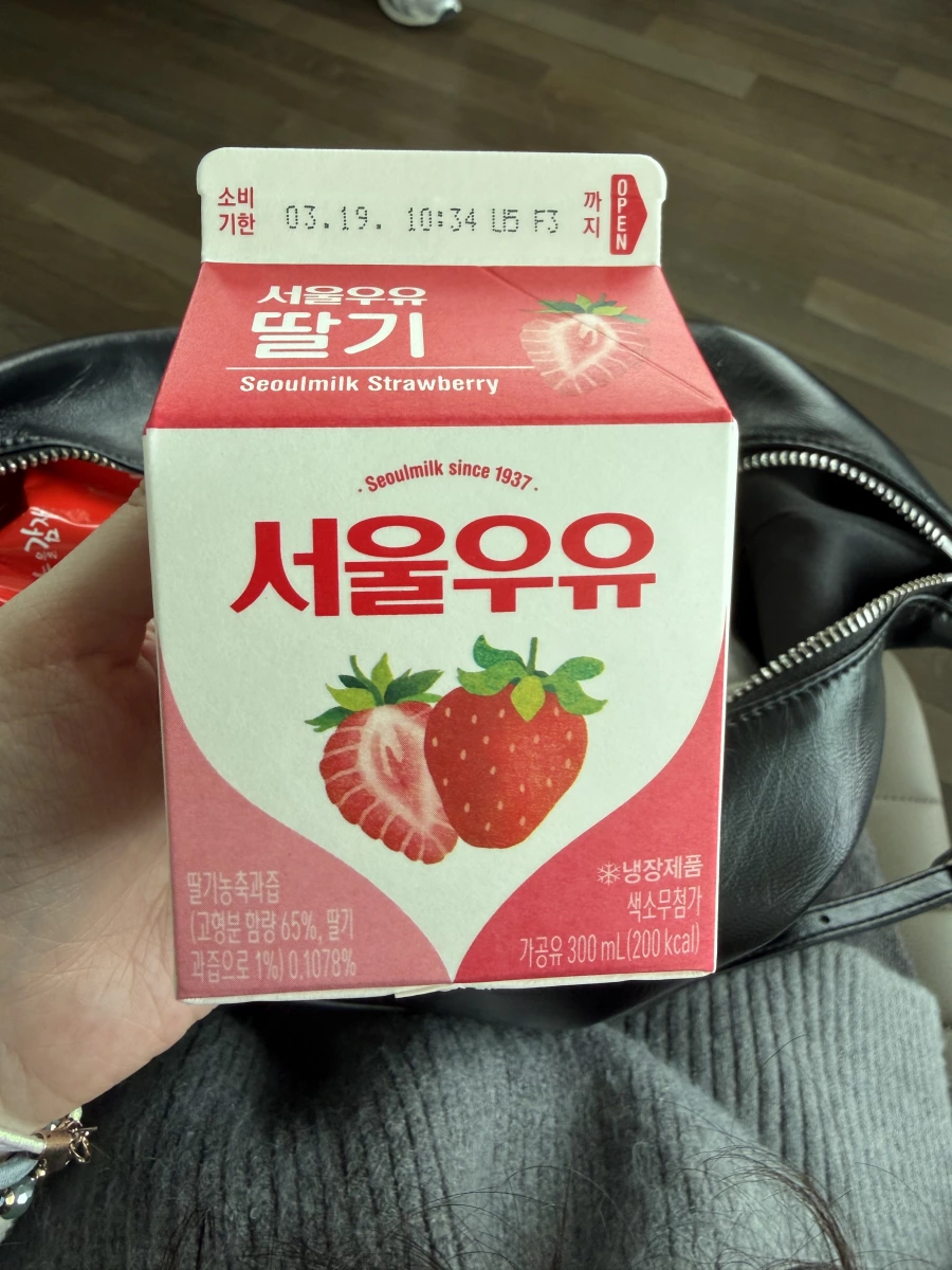 首爾牛奶草莓調味乳 (Seoul Milk Strawberry)