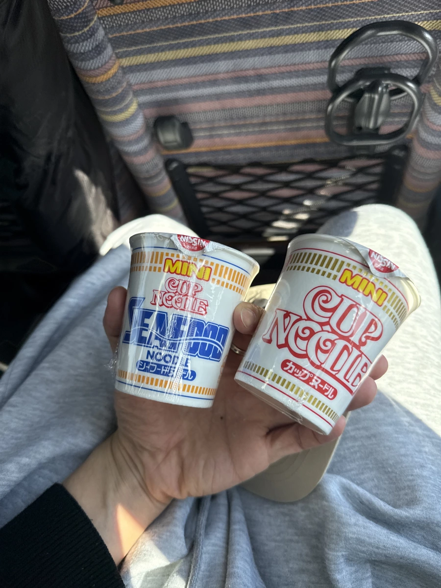 日清杯麵海鮮口味 (迷你杯)、日清杯麵原味 (迷你杯)