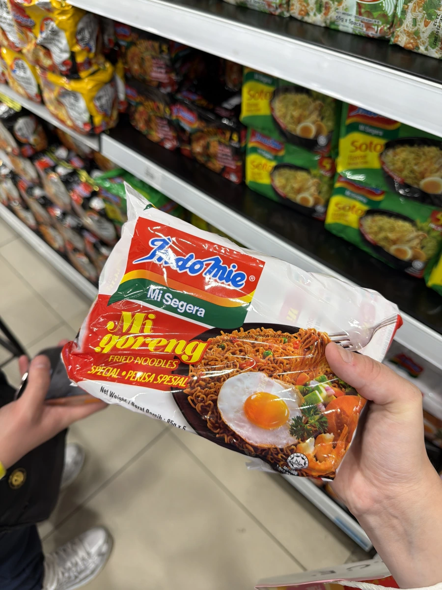 Indomie 營多炒麵 (Mi Goreng)