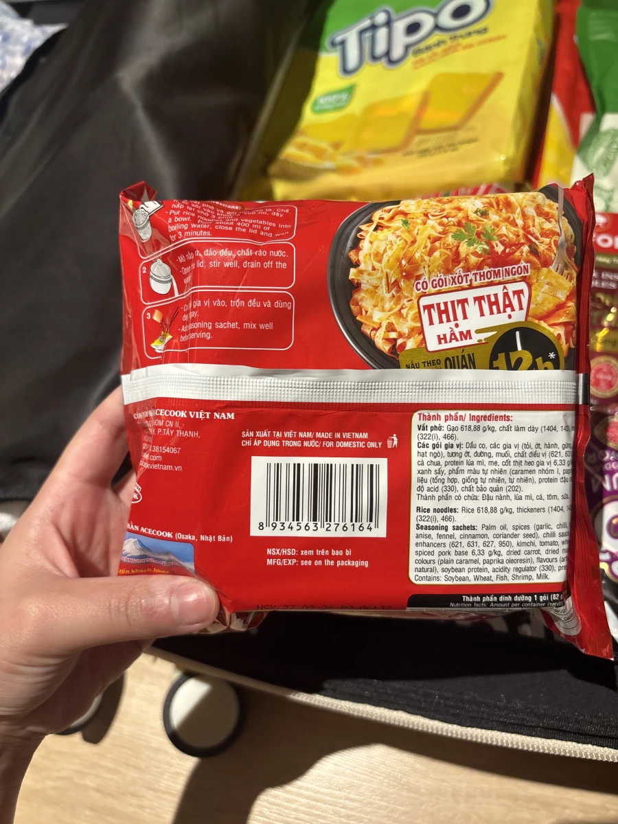 De Nhat Pho Tron 越南什錦辣味拌河粉