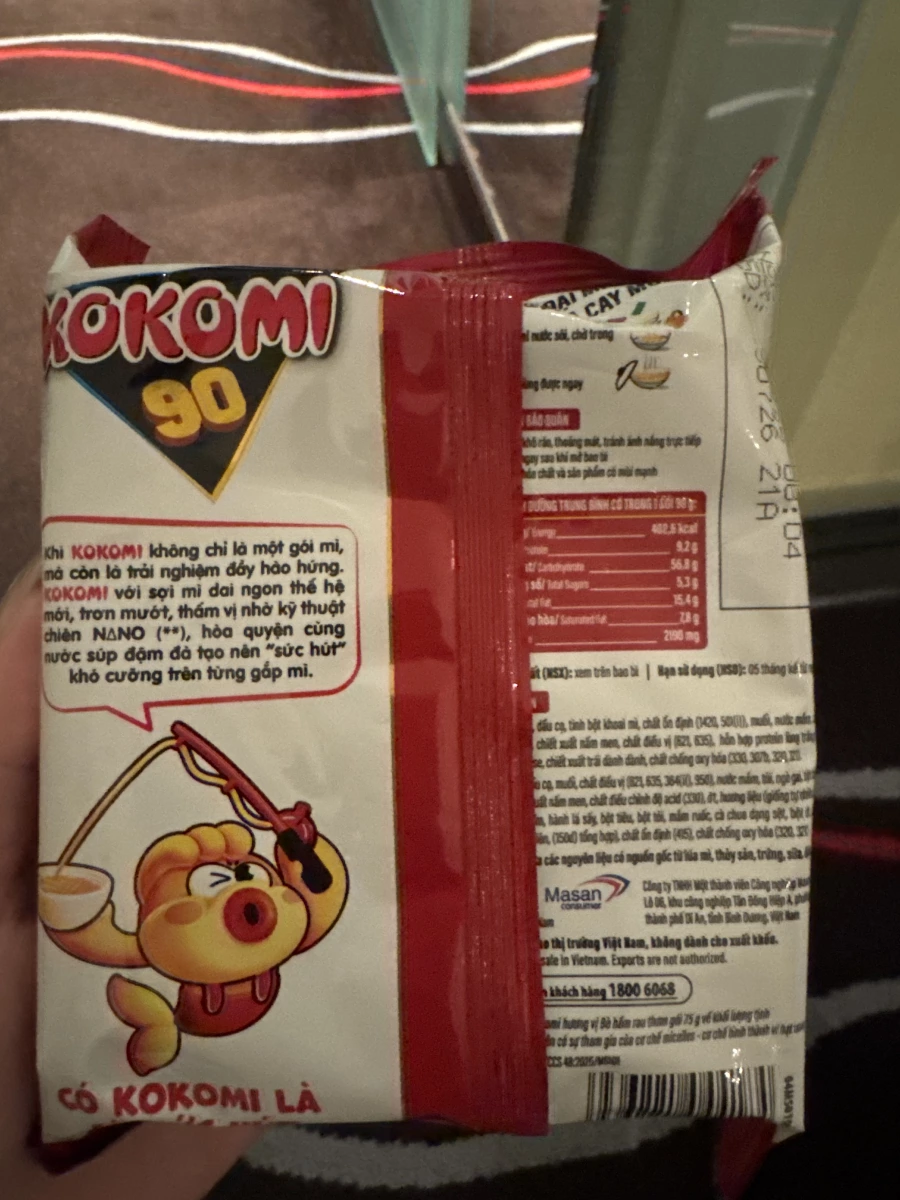 越南 KOKOMI 90 酸辣蝦味泡麵