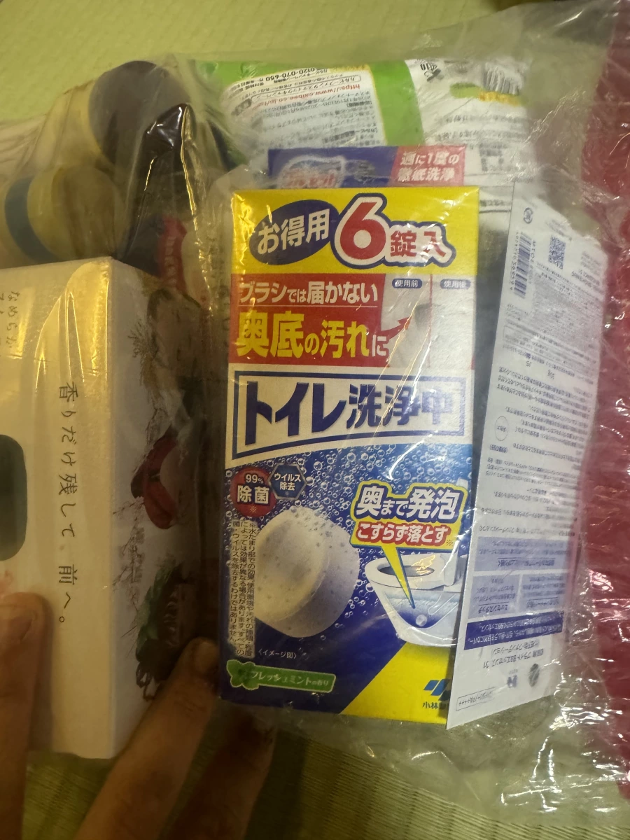 小林製藥馬桶清潔錠、Calbee 薯條零食等