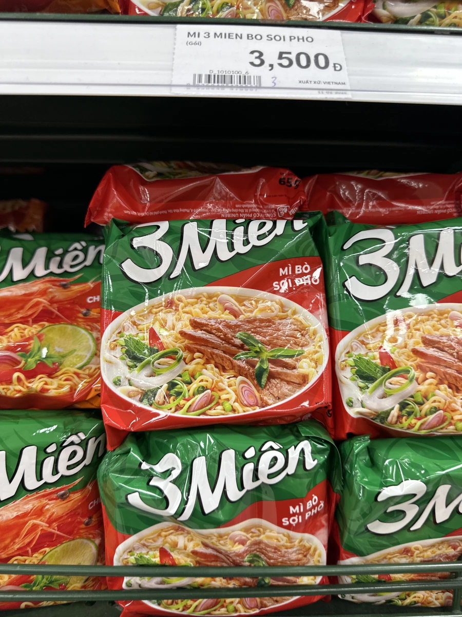 3 Miền 越南牛肉風味泡麵