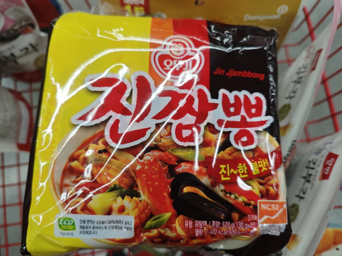 韓國不倒翁 (Ottogi) 金螃蟹海鮮風味拉麵