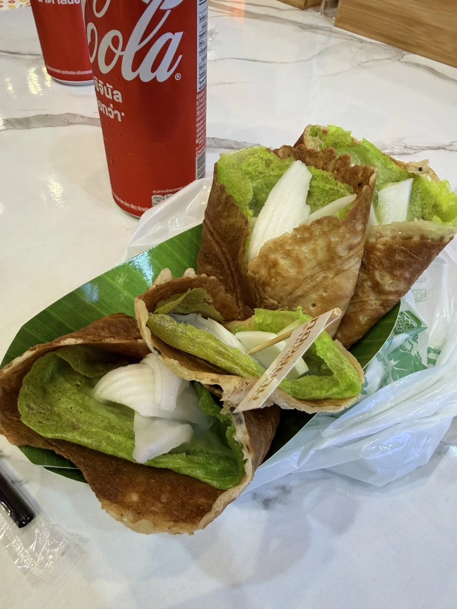 泰式甜點煎餅 (Khanom Bueang)