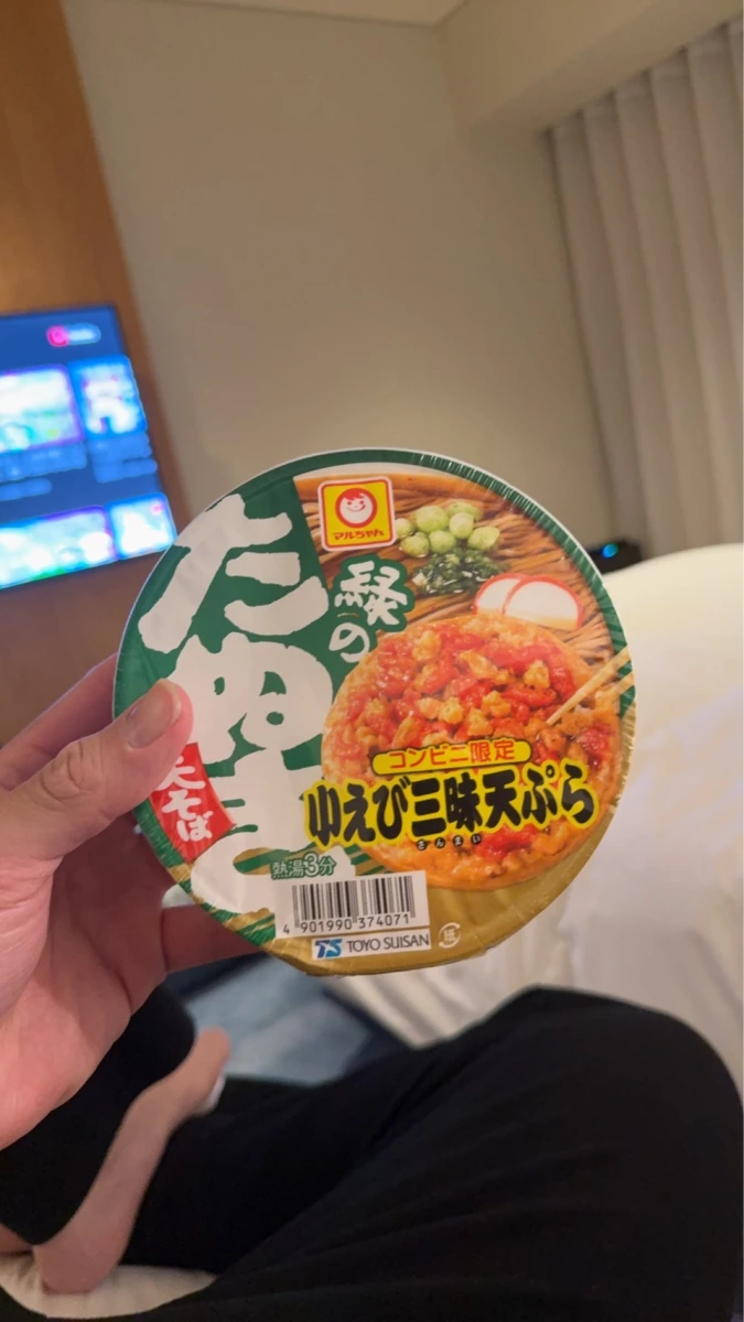 東洋水產 綠のたぬき 小蝦三昧天婦羅蕎麥麵