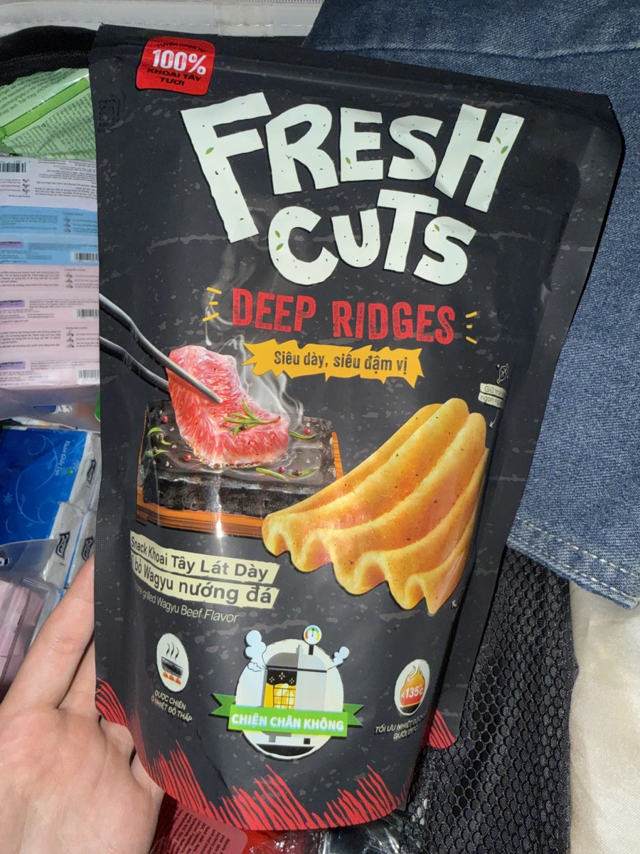 FRESH CUTS 厚切波浪洋芋片（和牛風味）
