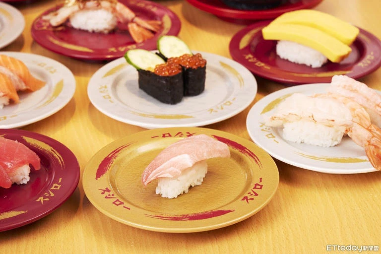壽司組合（含生魚片、鮭魚卵、玉子燒、蝦子、小黃瓜）