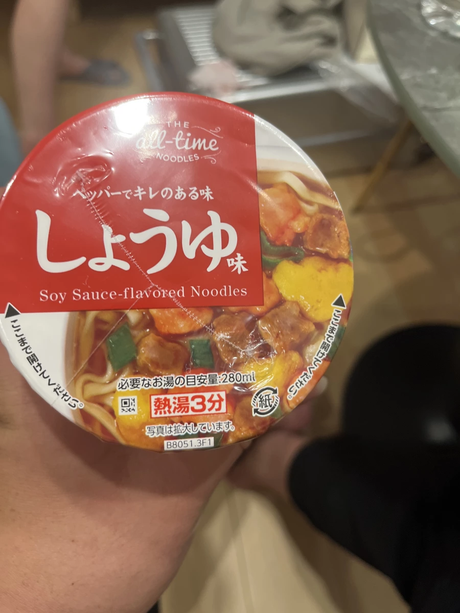 AEON TOPVALU 醬油味杯麵