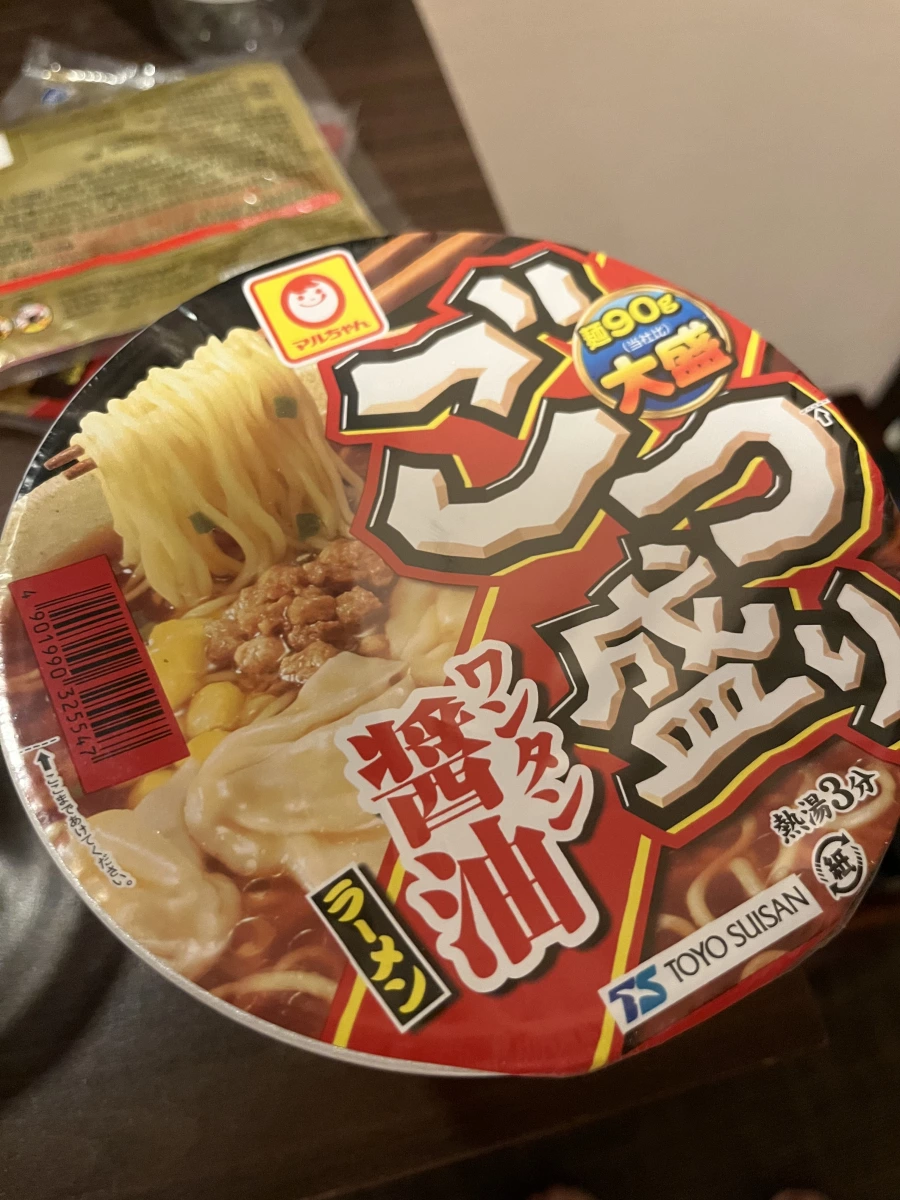 東洋水產 Maruchan Gotsumori 雲吞醬油風味大盛泡麵