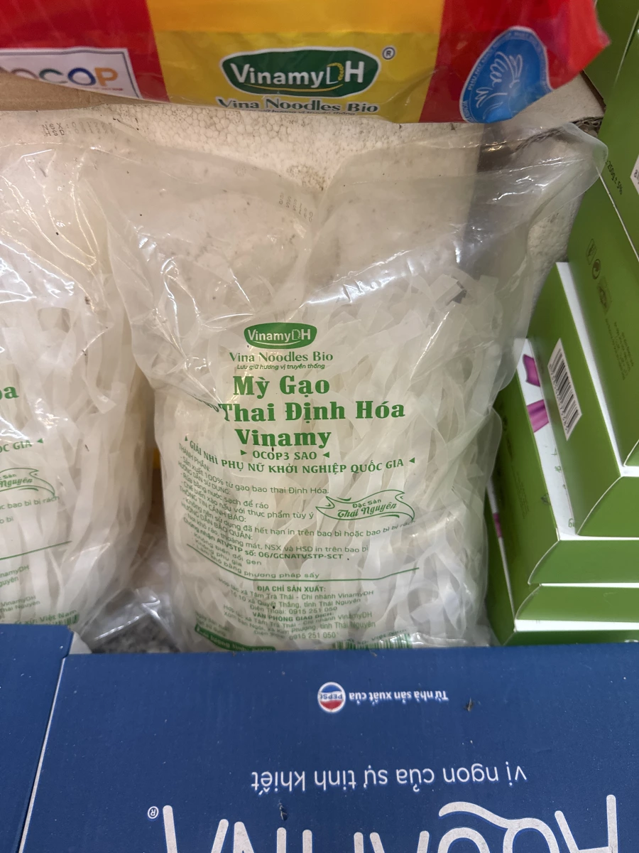 Vinamy 越南定化米麵 (Mỳ Gạo Thai Định Hóa)
