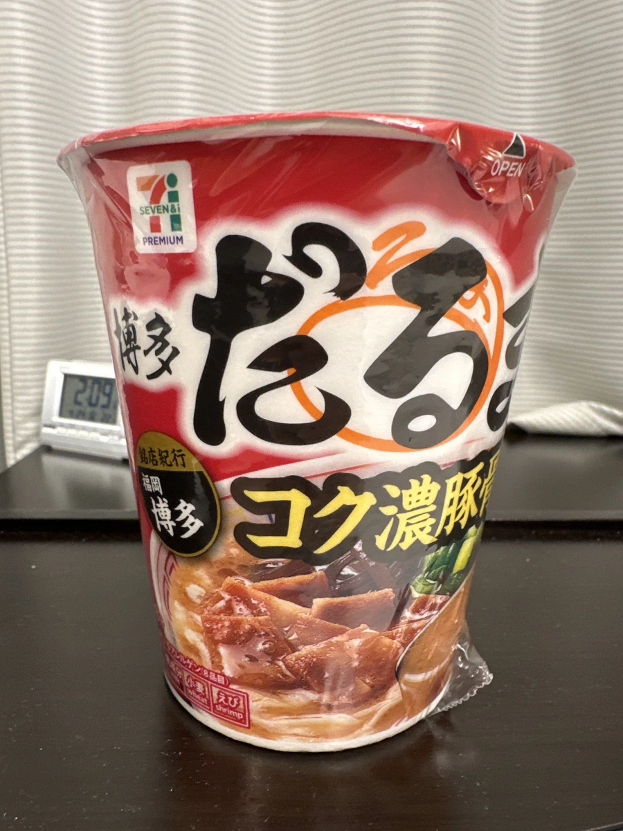 7-11 Premium 銘店紀行 博多だるま 濃郁豚骨杯麵