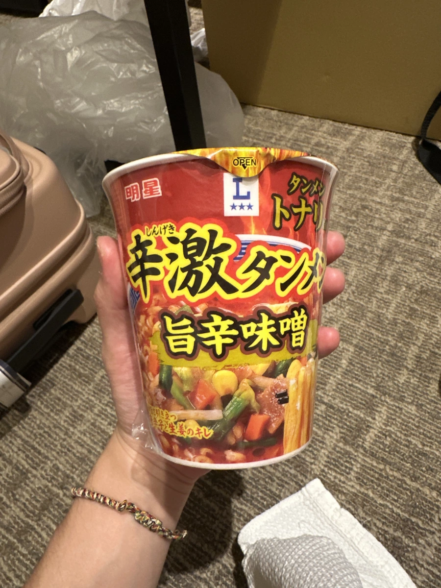 明星 Tonari 辛激湯麵 旨辛味噌口味