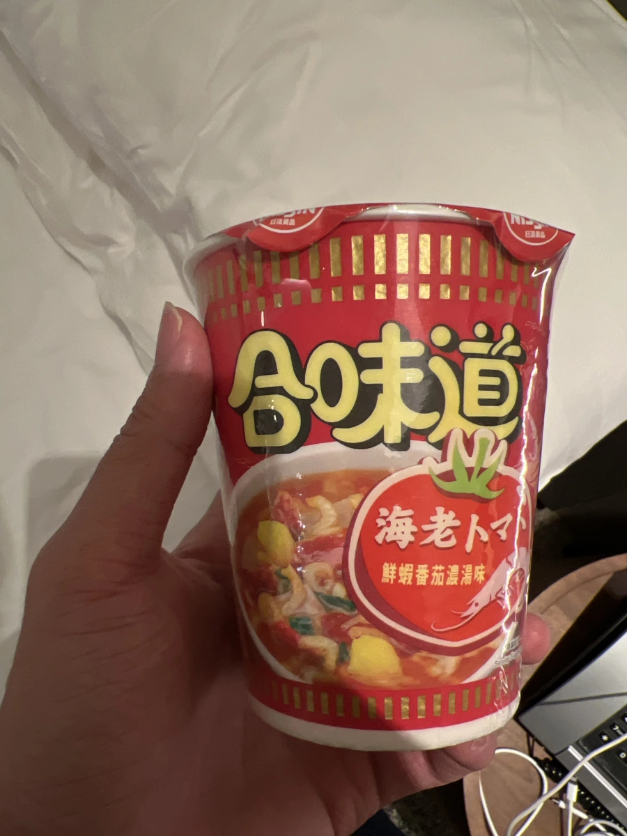 日清合味道鮮蝦番茄濃湯味杯麵