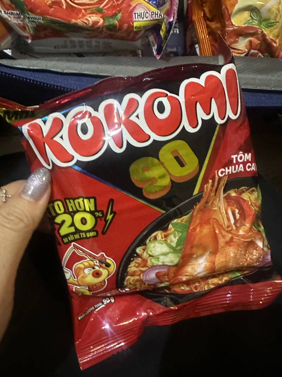 KOKOMI 90 酸辣蝦味泡麵