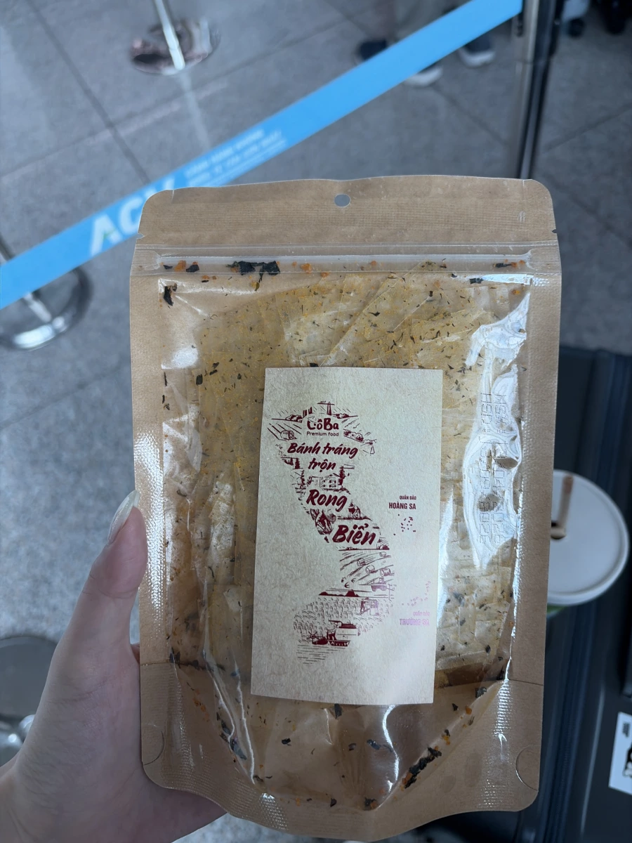 越南海苔拌米紙 (Bánh tráng trộn Rong Biển)