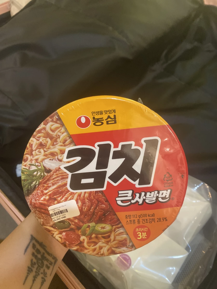農心泡菜大碗麵
