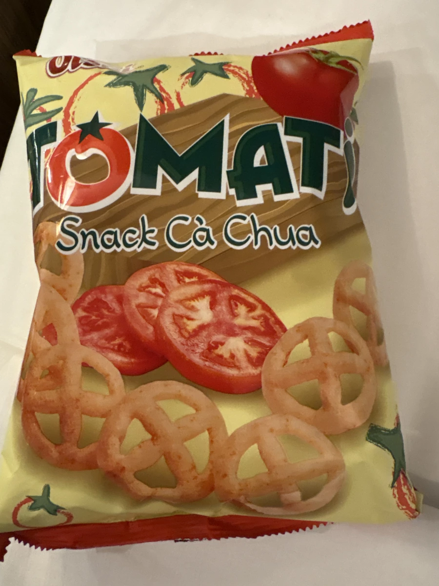 Oishi Tomati 蕃茄餅乾 (Oishi Tomati Snack Cà Chua)