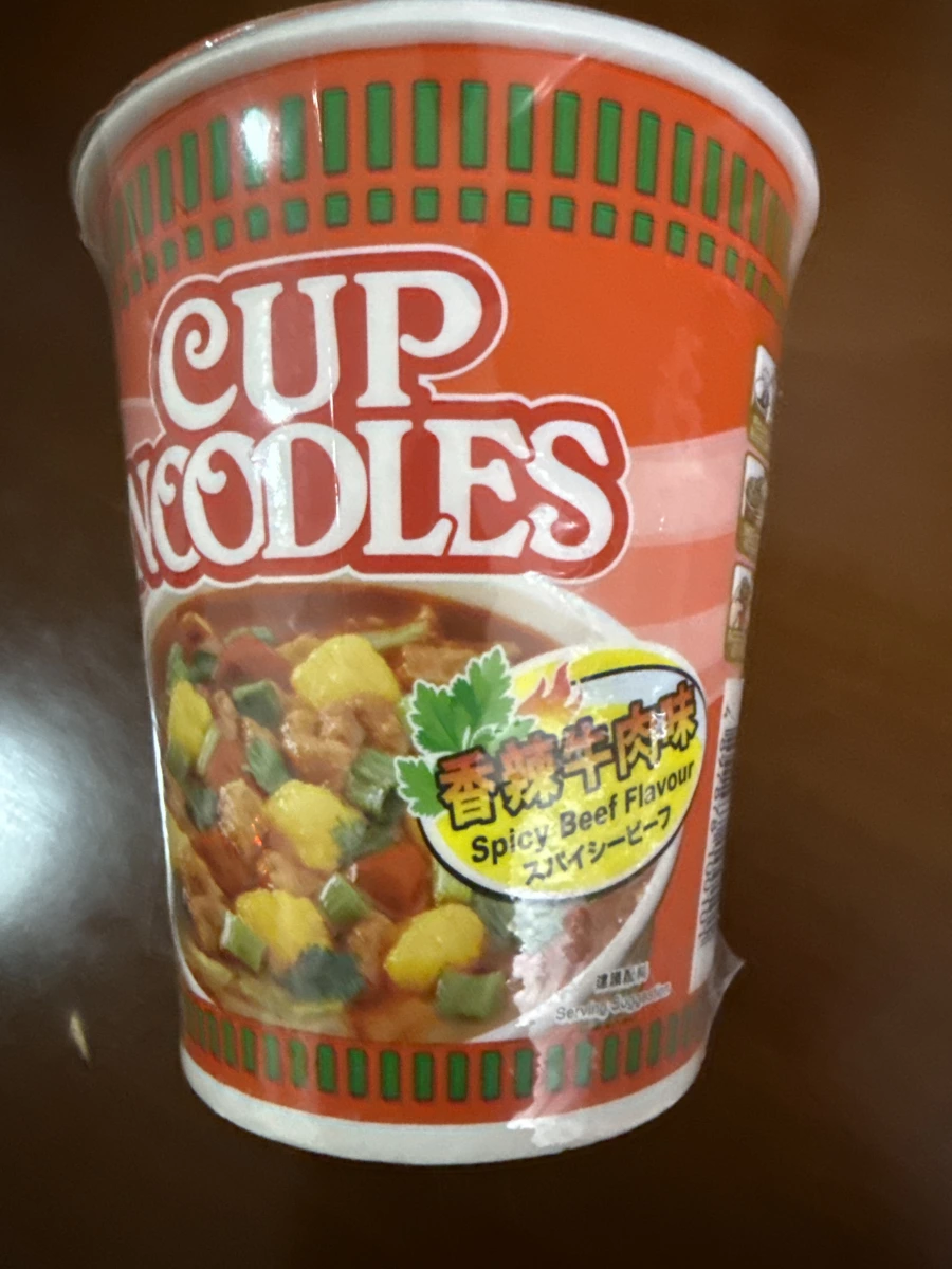 日清合味道香辣牛肉味杯麵