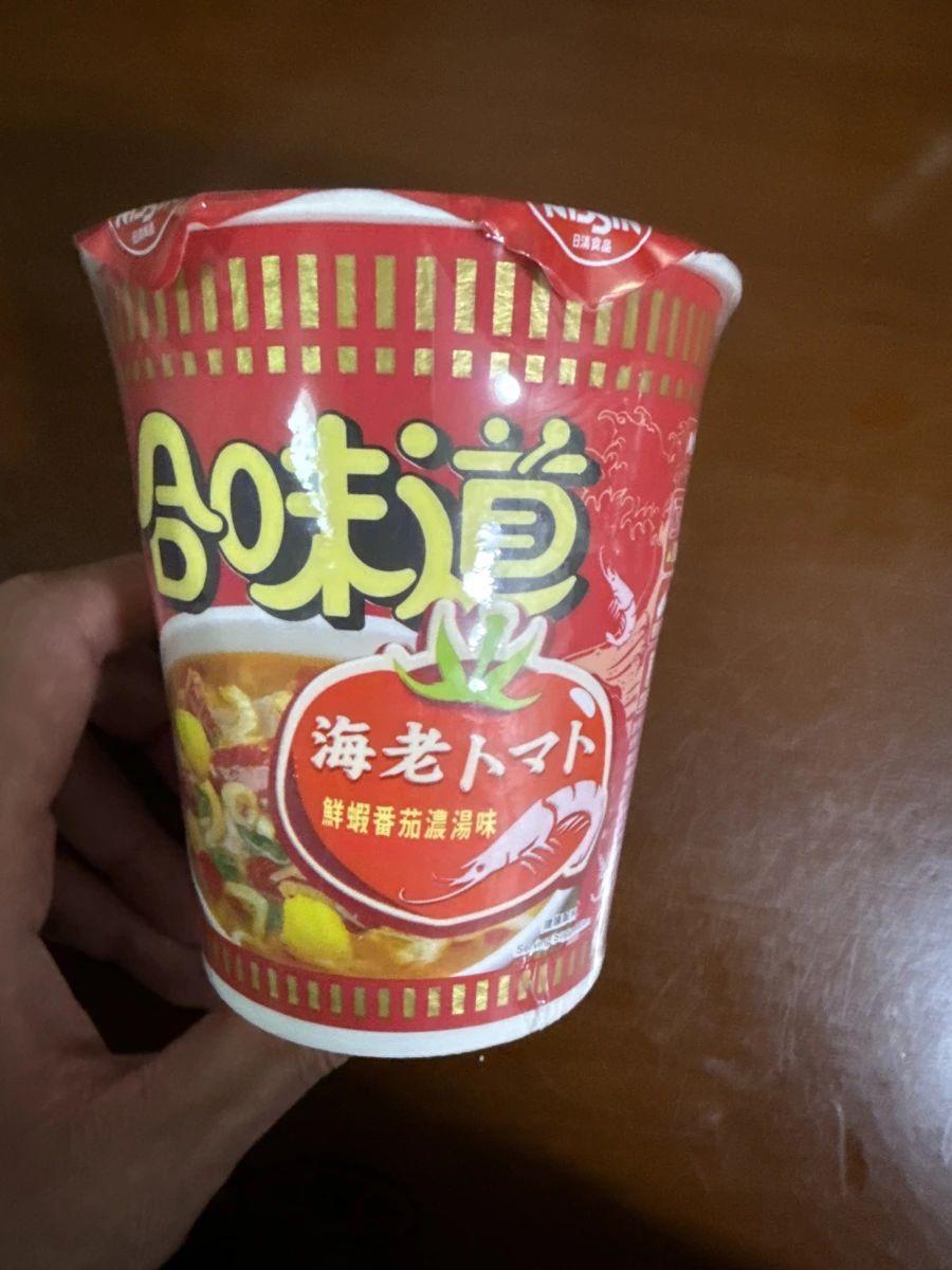 日清合味道鮮蝦番茄濃湯味杯麵