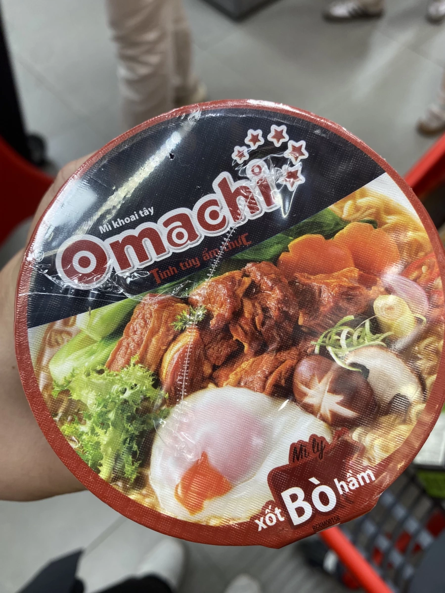 Omachi 越南馬鈴薯泡麵 (燉牛肉口味)