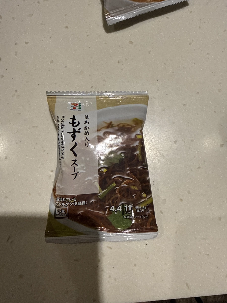 7-Eleven Premium 水雲海藻湯 (もずくスープ)