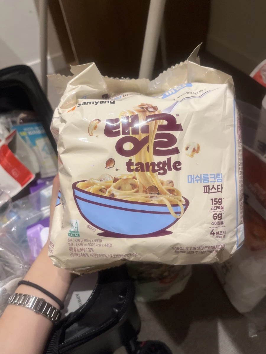 Samyang Tangle 蘑菇奶油松露義大利麵