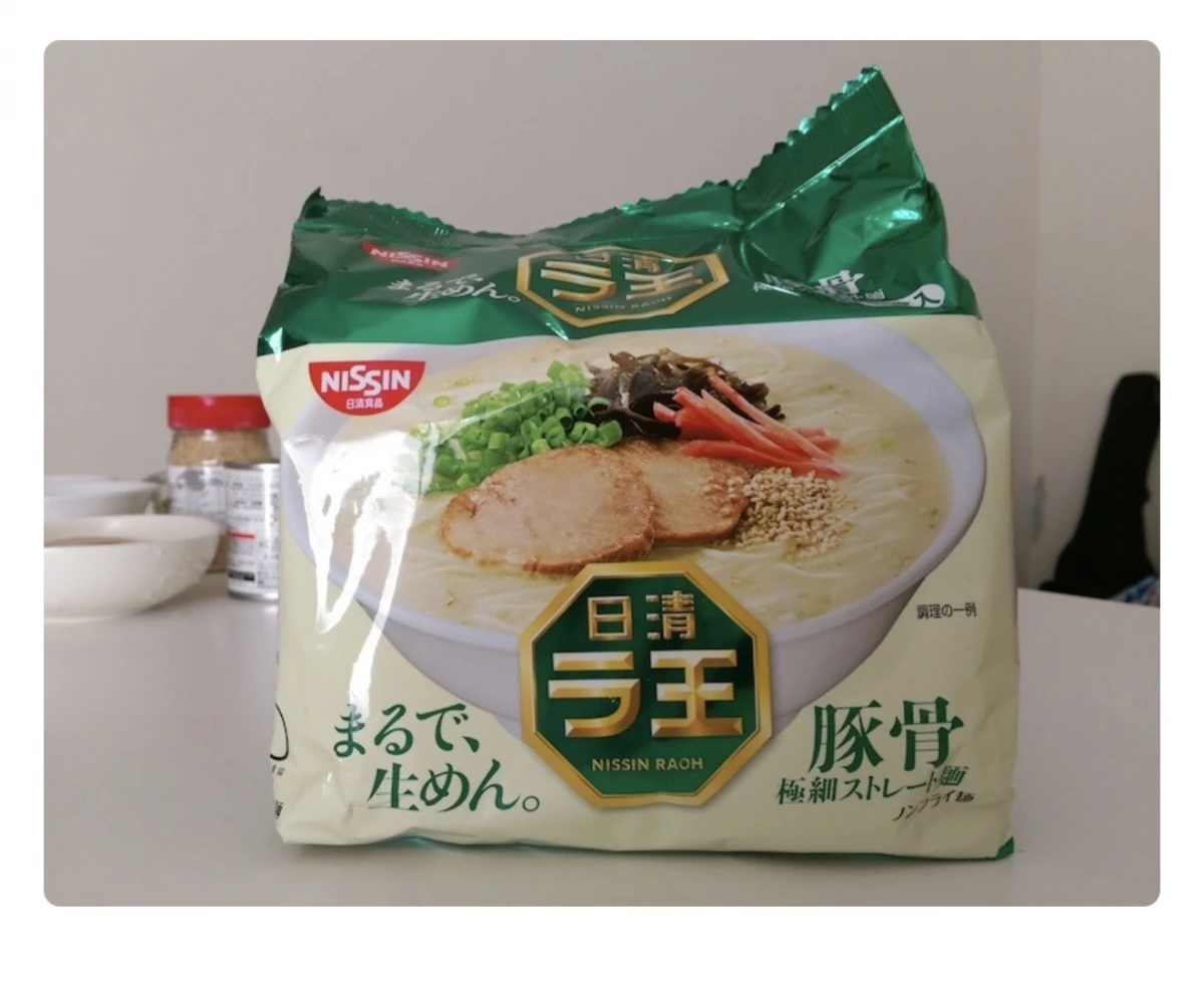 日清ラ王 豚骨口味袋裝麵
