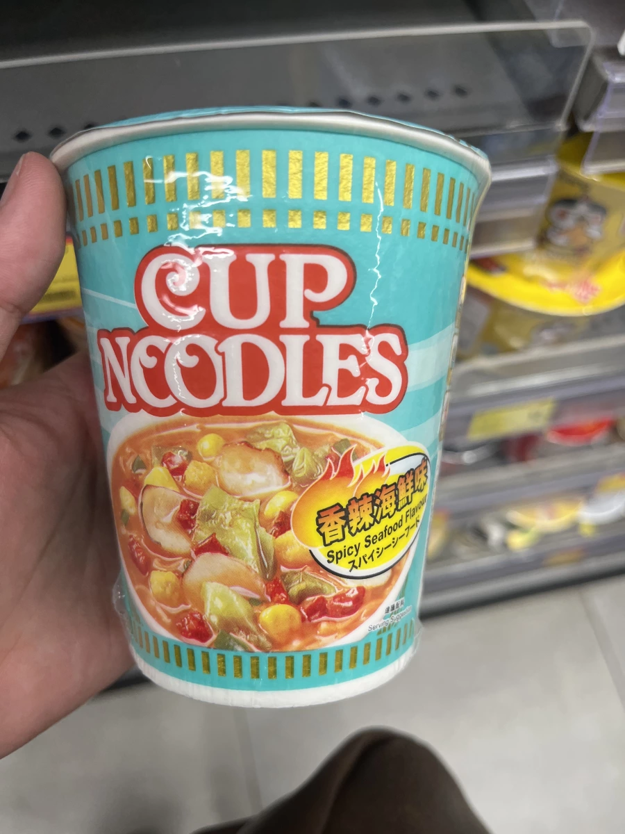 日清合味道香辣海鮮味杯麵