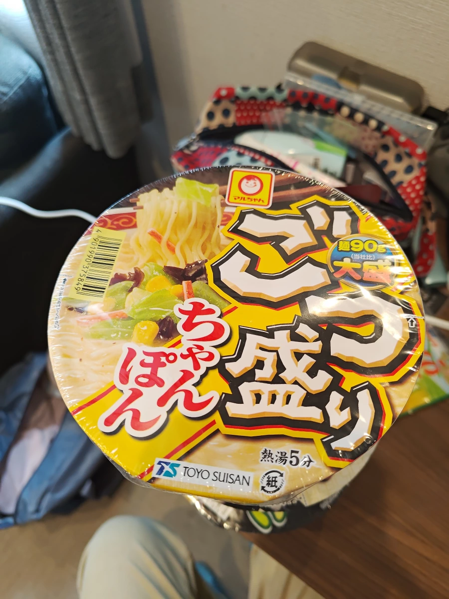 東洋水產 マルちゃん ごつ盛り 什錦麵