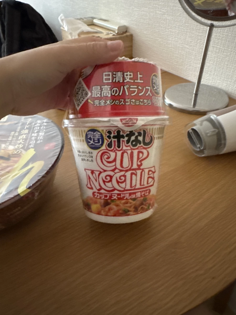 日清完全營養汁無杯麵（日式炒麵風味）