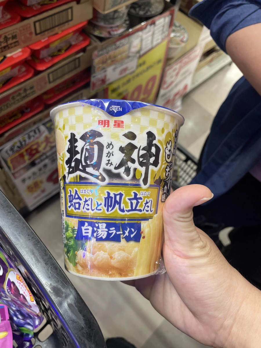 明星 麵神 蛤蜊干貝雙鮮白湯拉麵