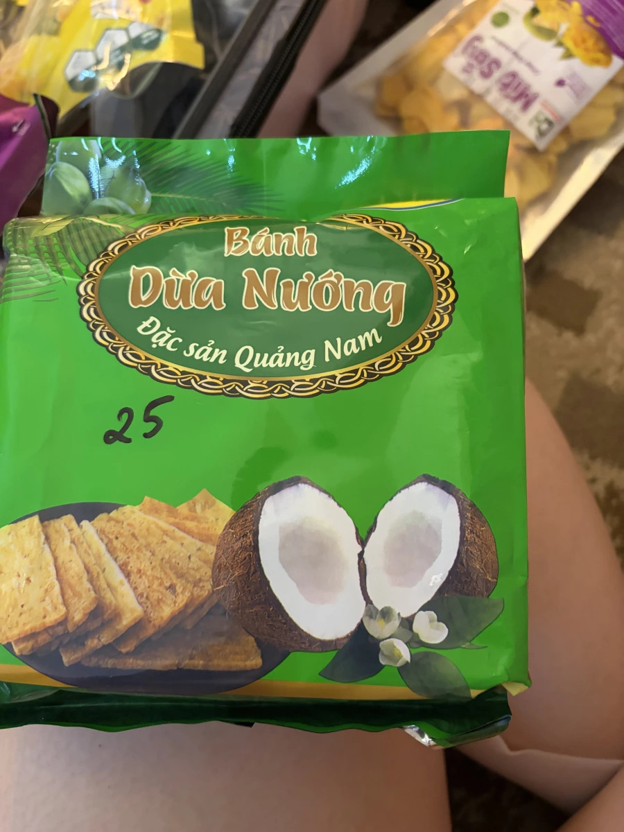 越南廣南特產烤椰子餅 (Bánh Dừa Nướng Đặc Sản Quảng Nam)