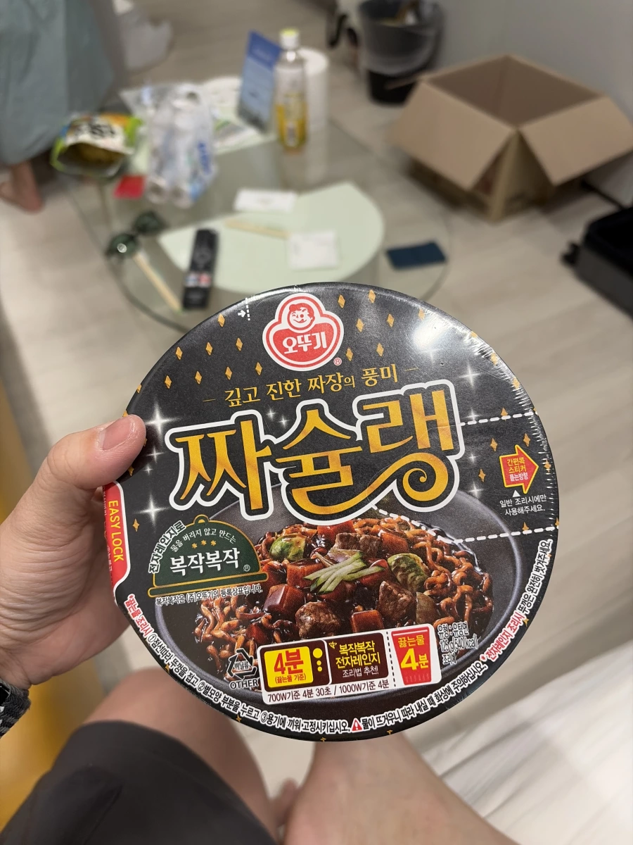 不倒翁 (Ottogi) 炸醬麵 (짜슐랭) 杯麵