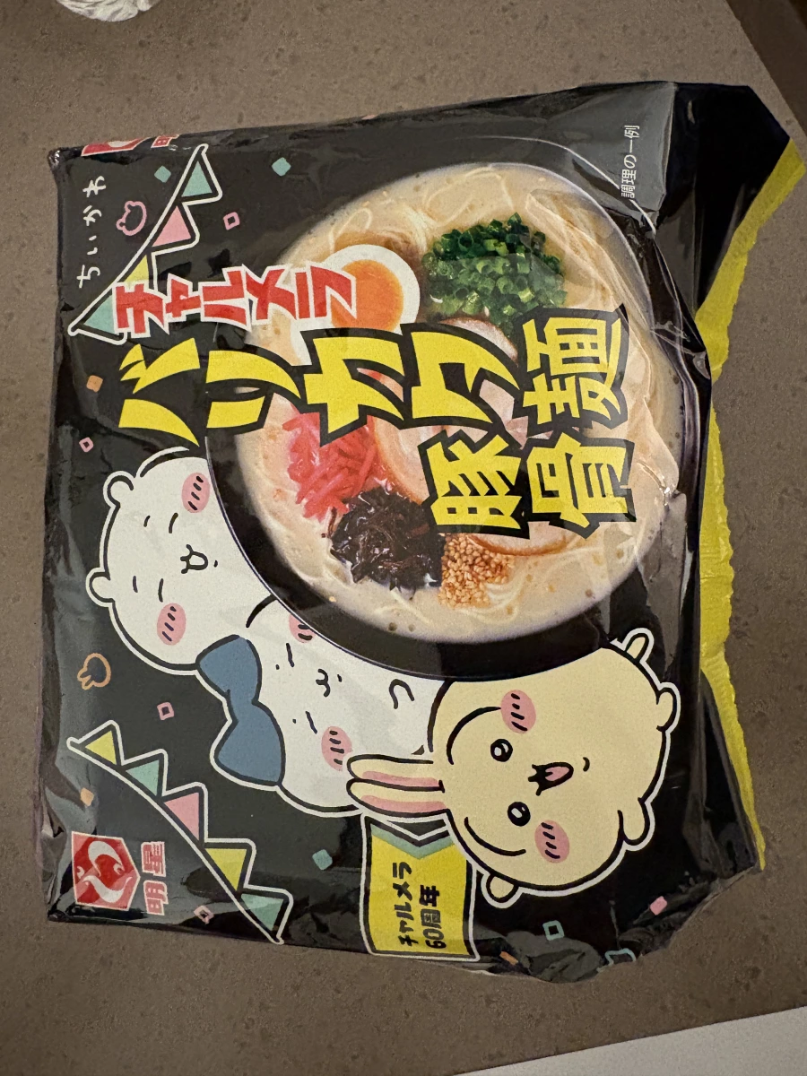 明星食品吉伊卡哇豚骨拉麵