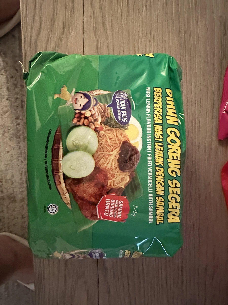 馬來西亞椰醬飯風味即食炒米粉（附參巴醬與炸小魚乾）