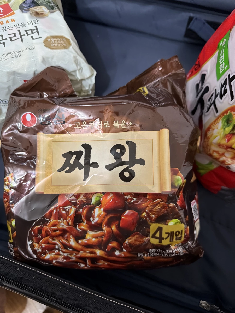 農心炸王炸醬麵