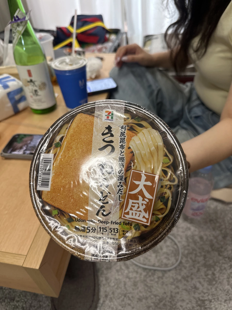 7-Eleven Premium 利尻昆布與鰹魚高湯豆皮烏龍麵 大盛