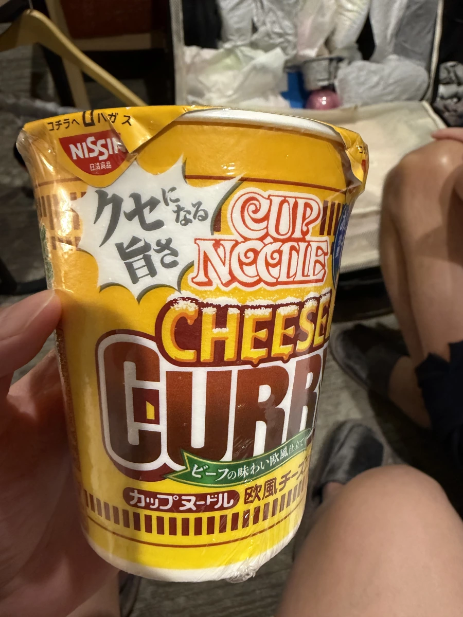 日清歐風起司咖哩杯麵