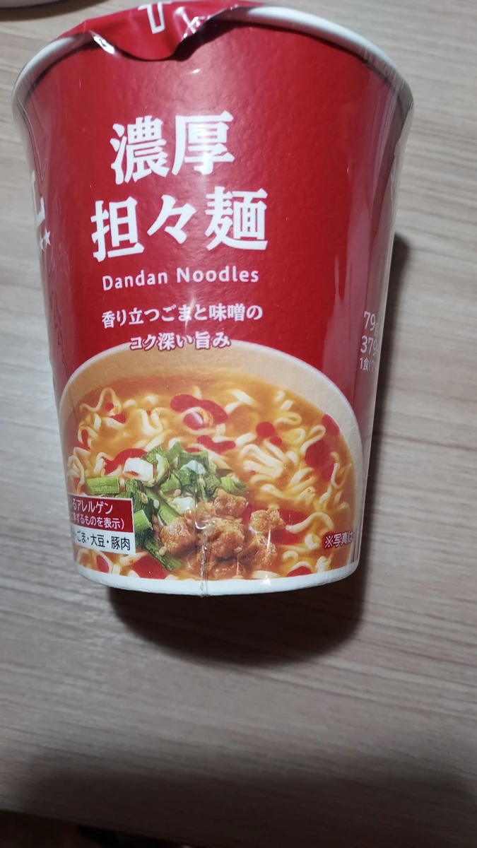 Lawson 明星食品 濃厚擔擔麵