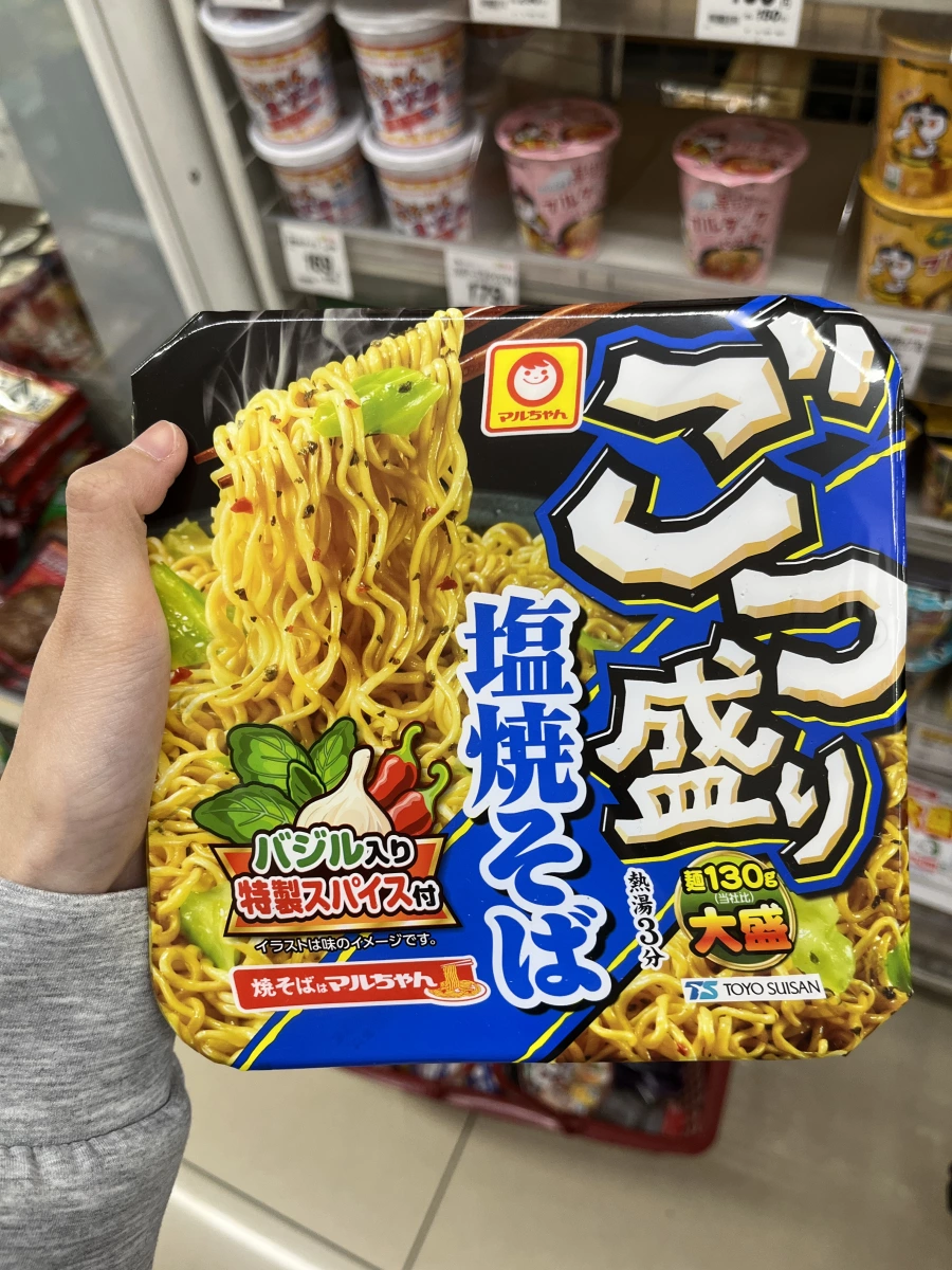 マルちゃん ごつ盛り 塩燒そば (東洋水產 大盛鹽味炒麵)