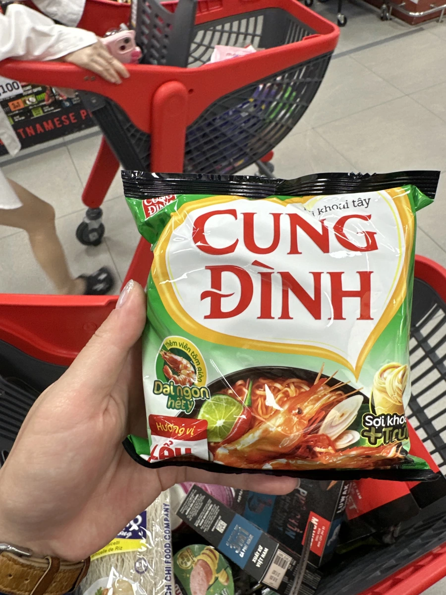 CUNG ĐÌNH 酸辣蝦風味泡麵