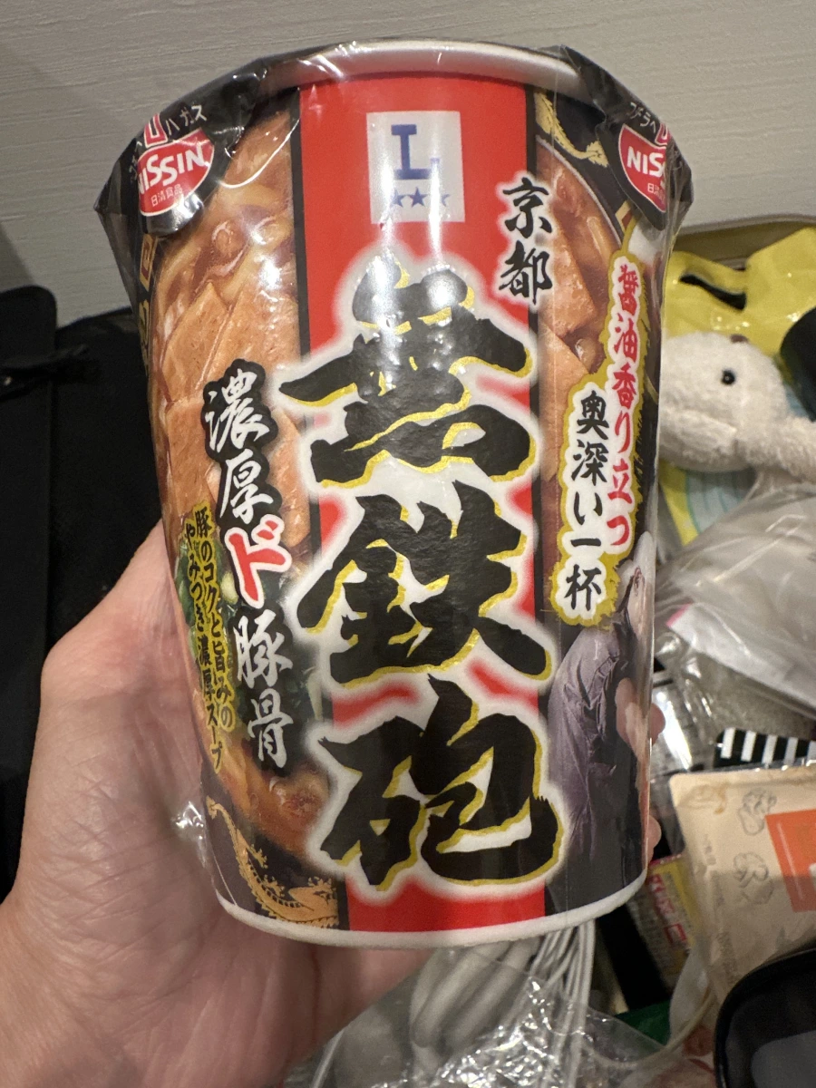 日清京都無鐵砲濃厚豚骨杯麵