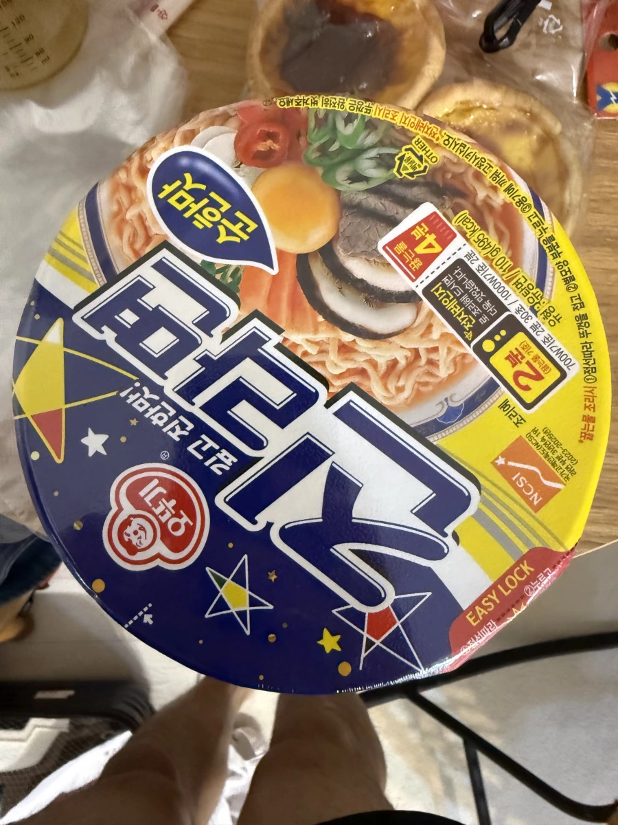 不倒翁起司拉麵、烘焙蛋塔