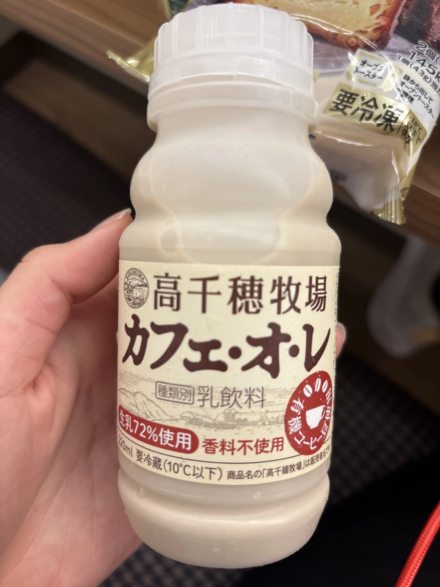 高千穗牧場咖啡牛奶 (乳飲料)、冷凍烘焙點心