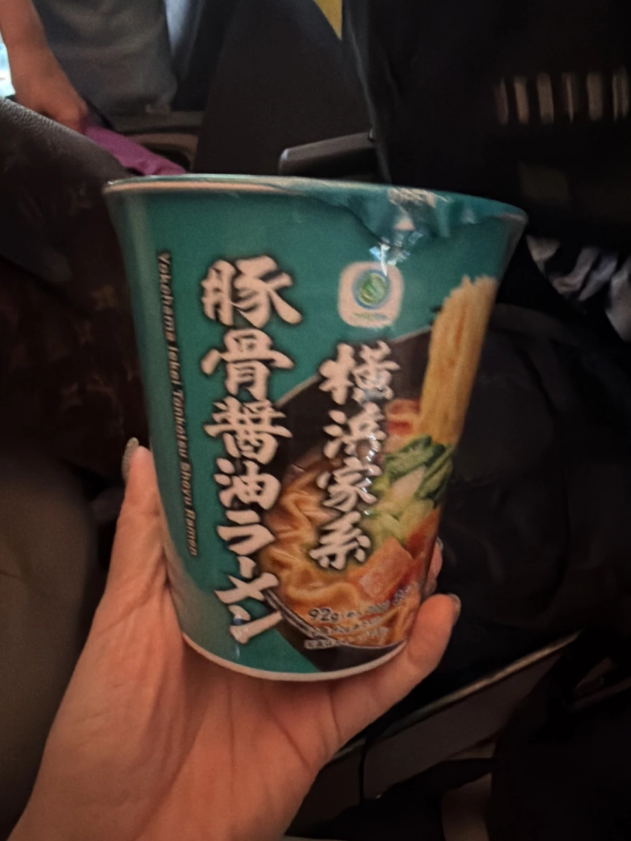 明星食品 橫濱家系 豚骨醬油拉麵